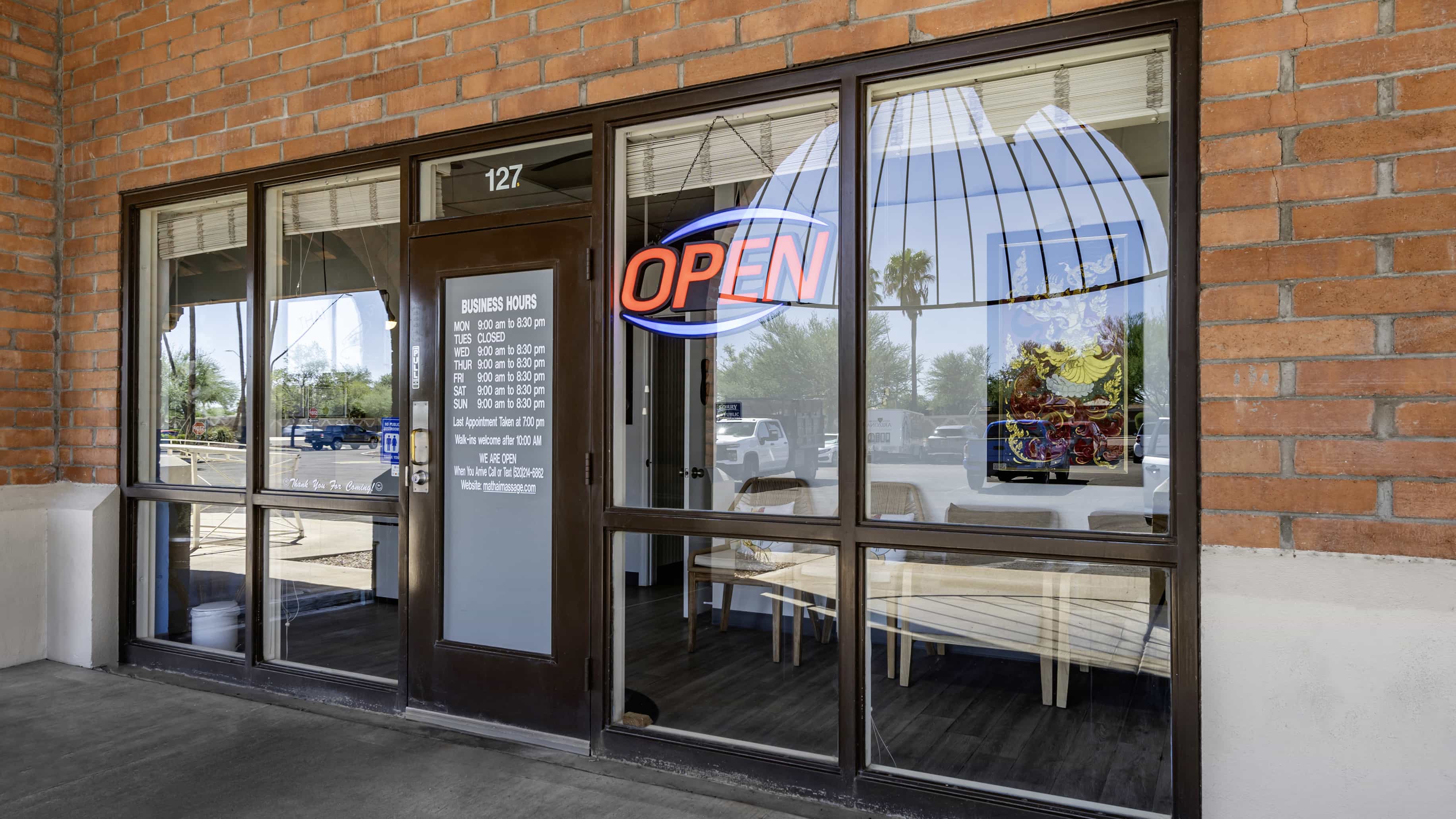 Ma Thai Massage Cave Creek - Reception Area